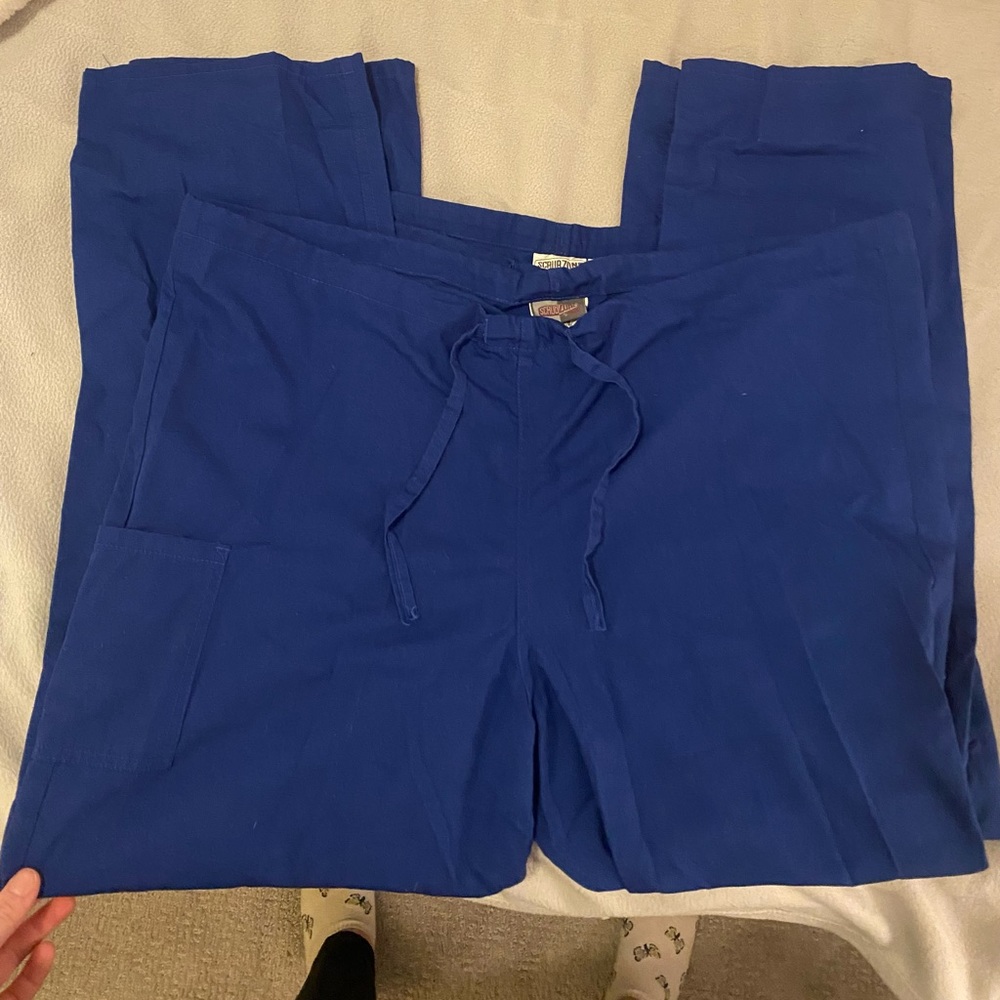 2 scrub zone scrub bottoms